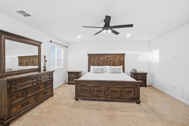 1653 Dairy Ln, Manteca, CA 95337