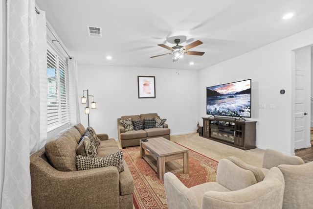 1653 Dairy Ln, Manteca, CA 95337