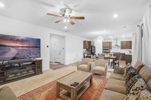 1653 Dairy Ln, Manteca, CA 95337