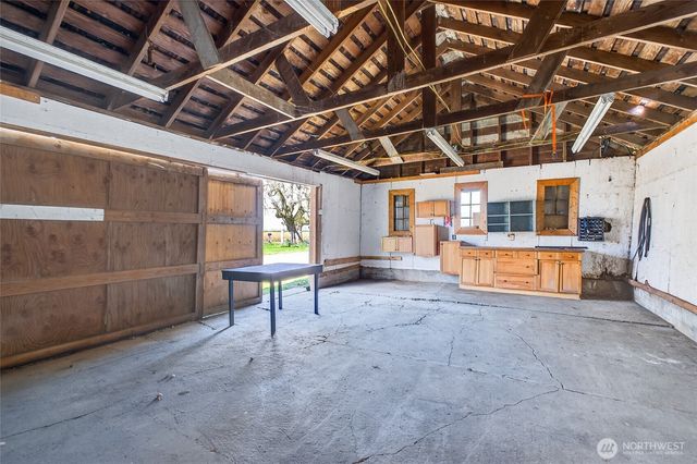 5419 Hillview Road, Sumas, WA 98295