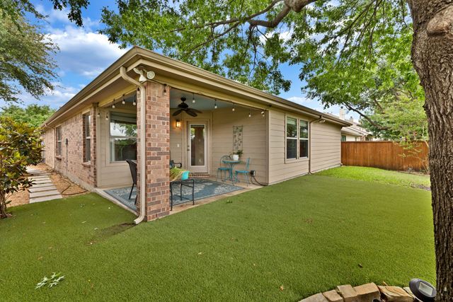 3921 Pitchstone Drive, Mckinney, TX 75070