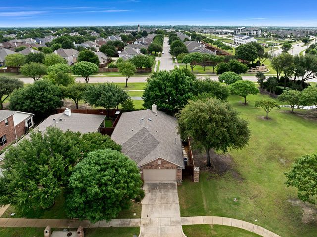 3921 Pitchstone Drive, Mckinney, TX 75070