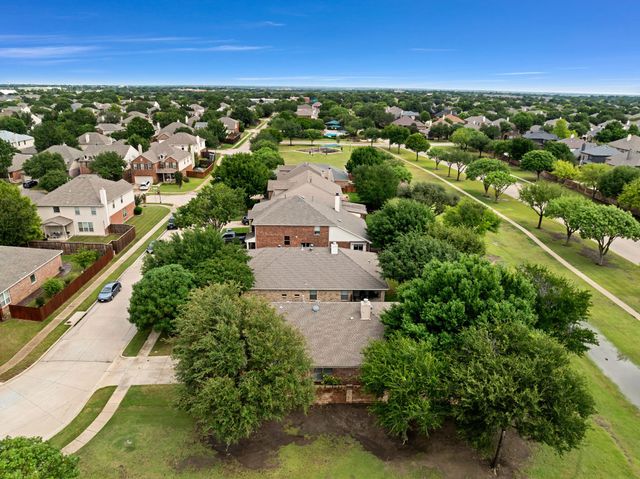 3921 Pitchstone Drive, Mckinney, TX 75070