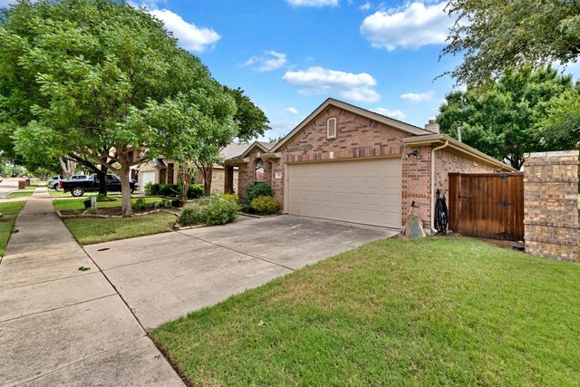 3921 Pitchstone Drive, Mckinney, TX 75070