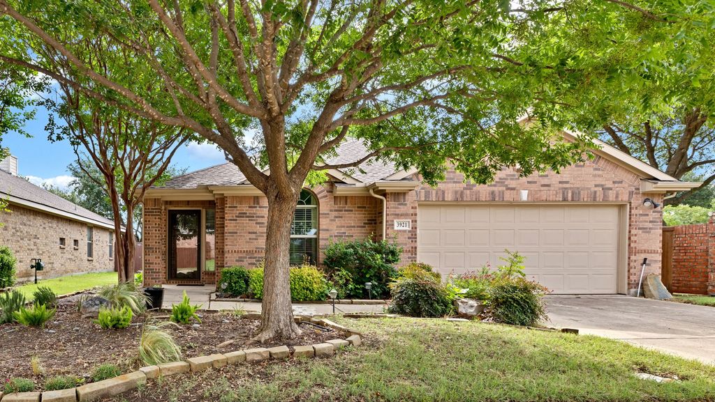 3921 Pitchstone Drive, Mckinney, TX 75070