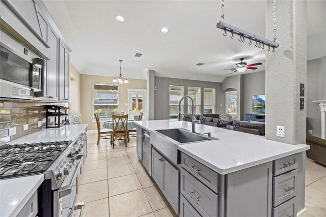 20918 Field Manor Lane, Katy, TX 77450