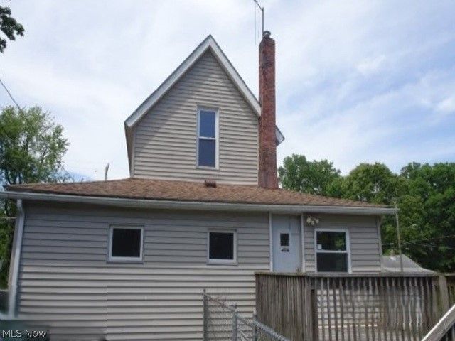 2310 Mingo Trail, Akron, OH 44312