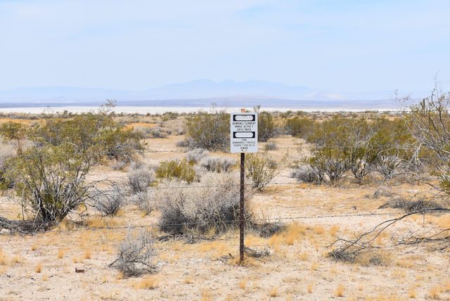 20000 E Ave A, Lancaster, CA 93535