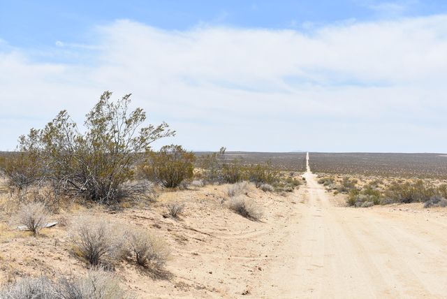 20000 E Ave A, Lancaster, CA 93535