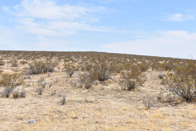 20000 E Ave A, Lancaster, CA 93535