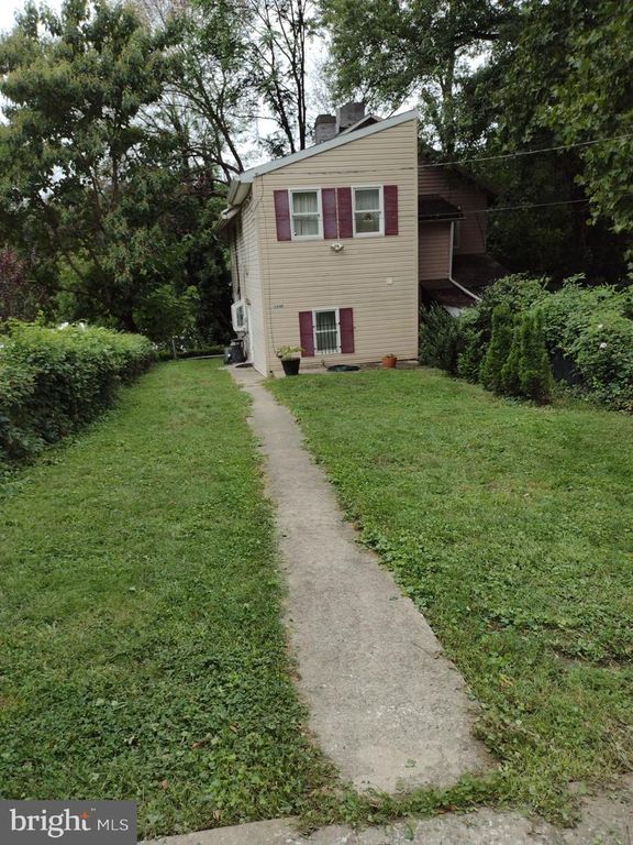 1347 CLIPPER HEIGHTS AVE, Baltimore, MD 21211