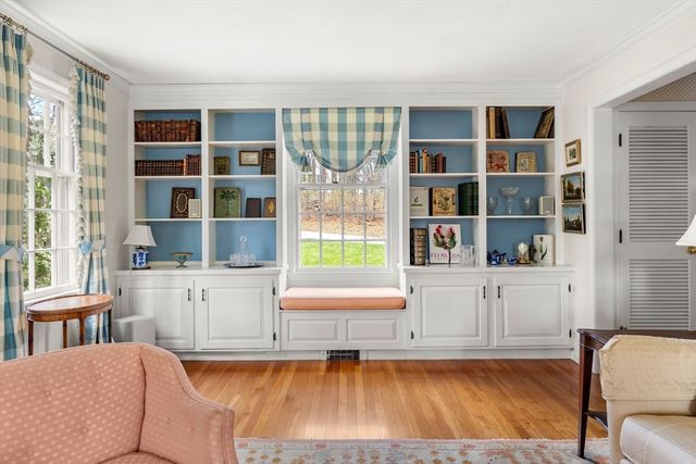 26 Canterbury Hill Rd, Topsfield, MA 01983