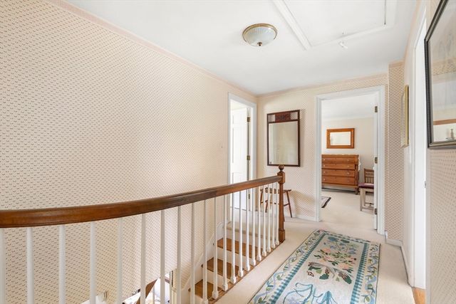 26 Canterbury Hill Rd, Topsfield, MA 01983