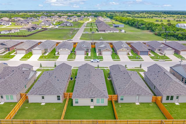 1211 Canyon Wren Drive, Forney, TX 75126