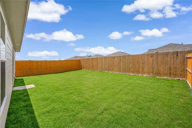 1211 Canyon Wren Drive, Forney, TX 75126