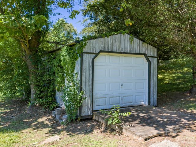 3619 Asheville Highway, Pisgah Forest, NC 28768
