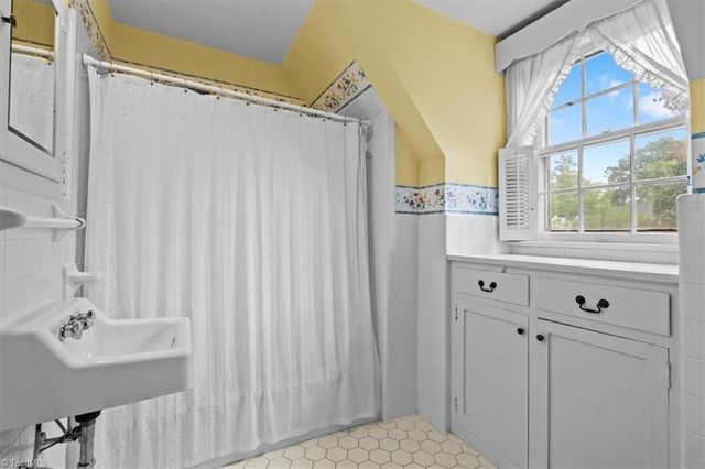 703 Woodland Drive, Greensboro, NC 27408