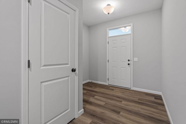16590 Ulysses Street NW, Elk River, MN 55330