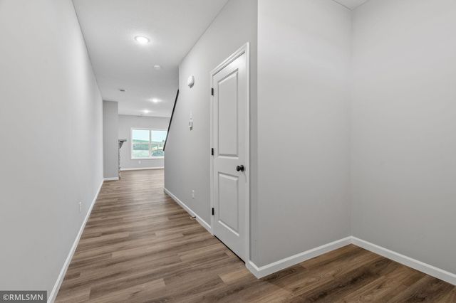 16590 Ulysses Street NW, Elk River, MN 55330