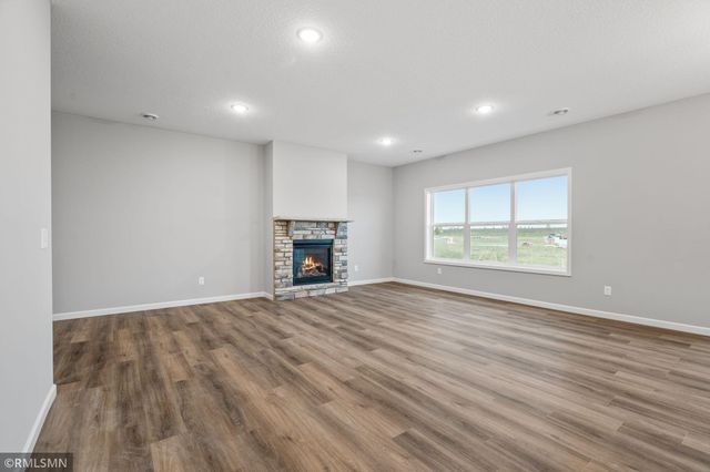 16590 Ulysses Street NW, Elk River, MN 55330