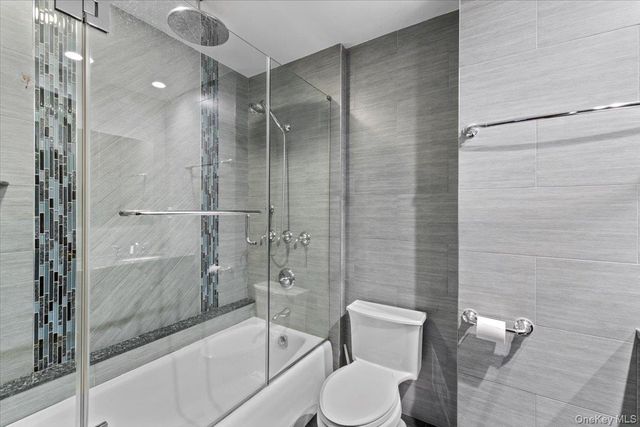 8507 Avon Street, Jamaica Estates, NY 11432