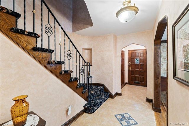 8507 Avon Street, Jamaica Estates, NY 11432