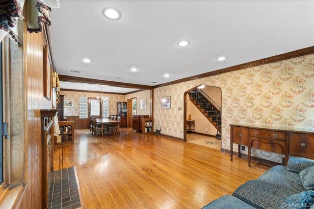 8507 Avon Street, Jamaica Estates, NY 11432
