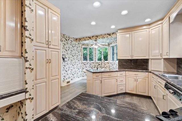 8507 Avon Street, Jamaica Estates, NY 11432