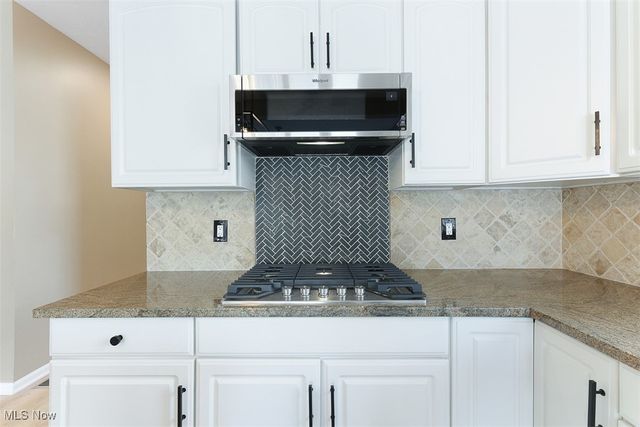 196 Chisholm Court, Aurora, OH 44202