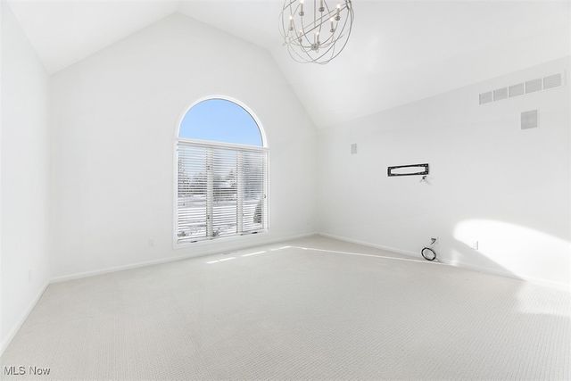 196 Chisholm Court, Aurora, OH 44202