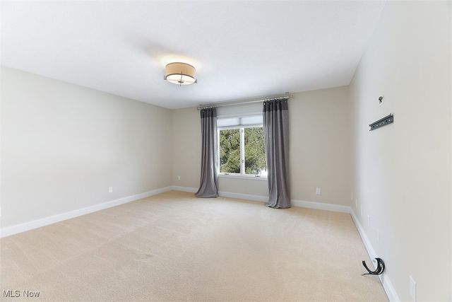 196 Chisholm Court, Aurora, OH 44202