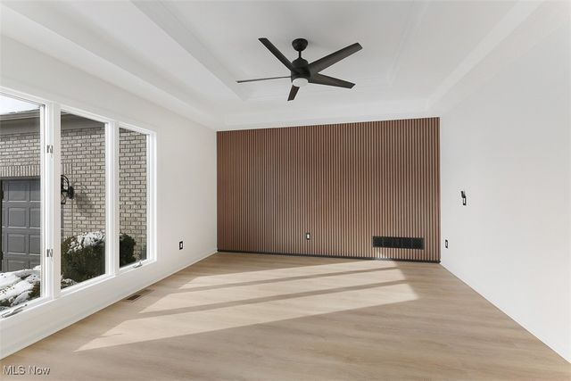 196 Chisholm Court, Aurora, OH 44202