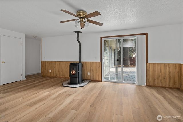 1206 Independence Court, Oak Harbor, WA 98277