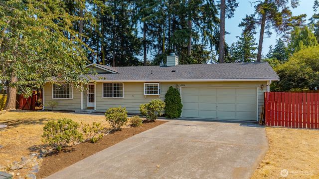 1206 Independence Court, Oak Harbor, WA 98277