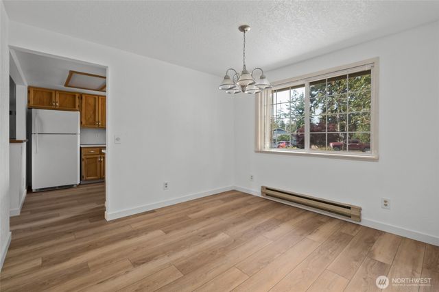 1206 Independence Court, Oak Harbor, WA 98277