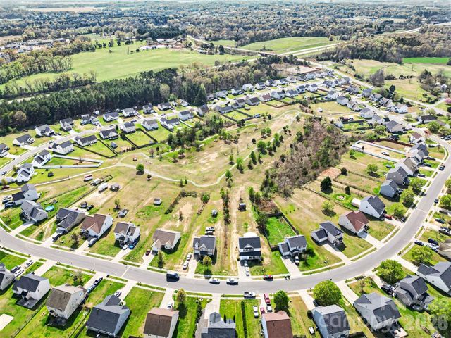 421 Glencroft Drive 88, Wingate, NC 28174