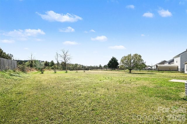 421 Glencroft Drive 88, Wingate, NC 28174