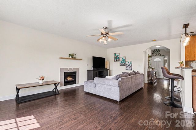 421 Glencroft Drive 88, Wingate, NC 28174