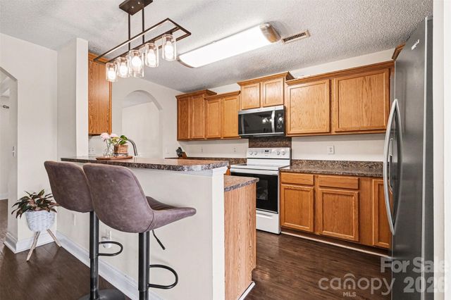 421 Glencroft Drive 88, Wingate, NC 28174