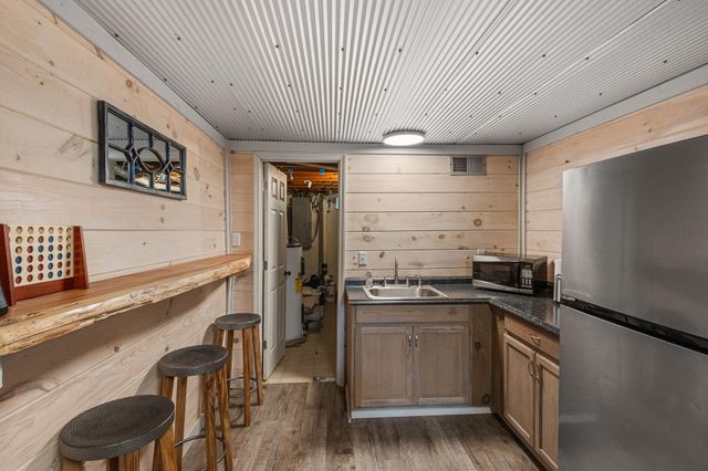 1099 Red Cloud Road, Ten Mile, TN 37880