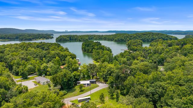 1099 Red Cloud Road, Ten Mile, TN 37880