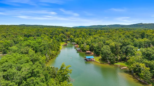 1099 Red Cloud Road, Ten Mile, TN 37880