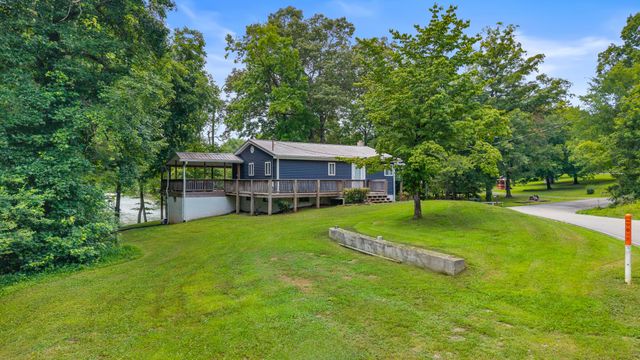 1099 Red Cloud Road, Ten Mile, TN 37880