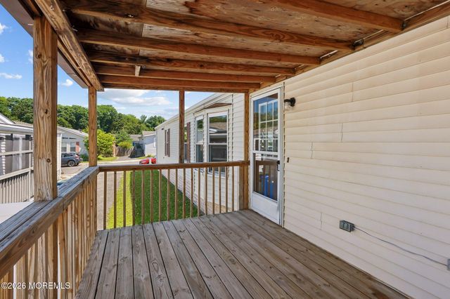 9 Secretariat Street, Howell, NJ 07731