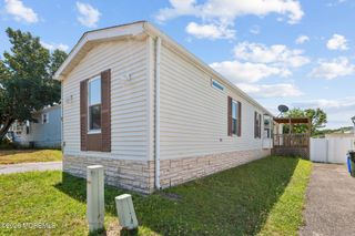 9 Secretariat Street, Howell, NJ 07731
