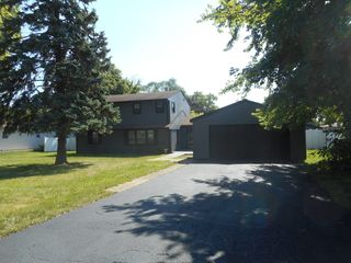 4N327 7th Avenue, Addison, IL 60101