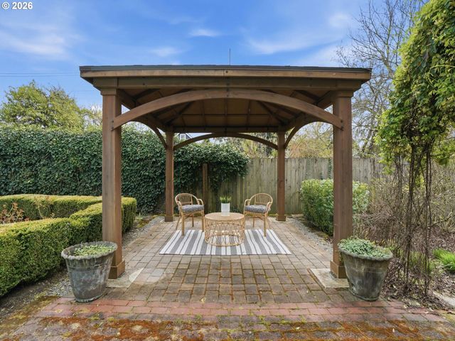 5811 Ne 65TH Ct, Vancouver, WA 98661