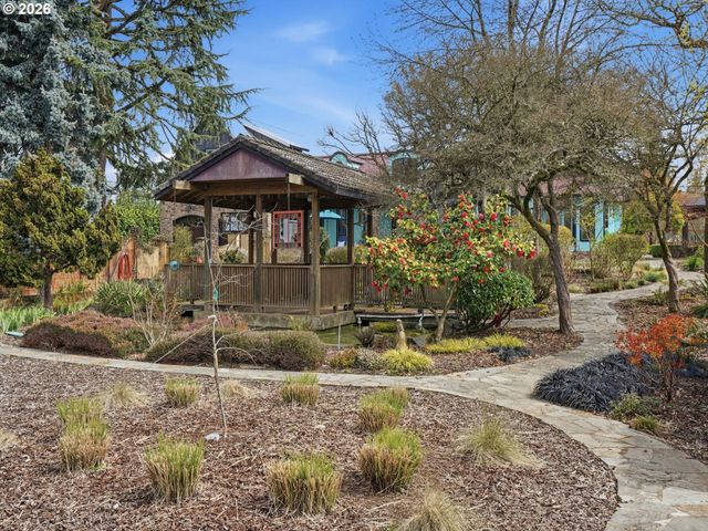 5811 Ne 65TH Ct, Vancouver, WA 98661