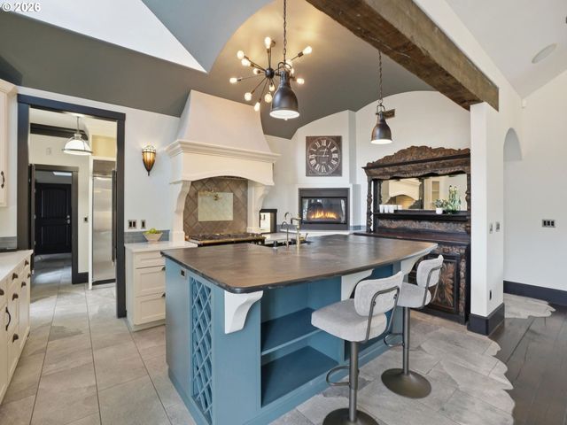 5811 Ne 65TH Ct, Vancouver, WA 98661