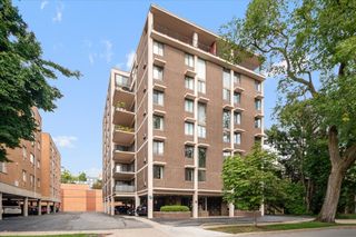 1111 CHURCH Street 305, Evanston, IL 60201